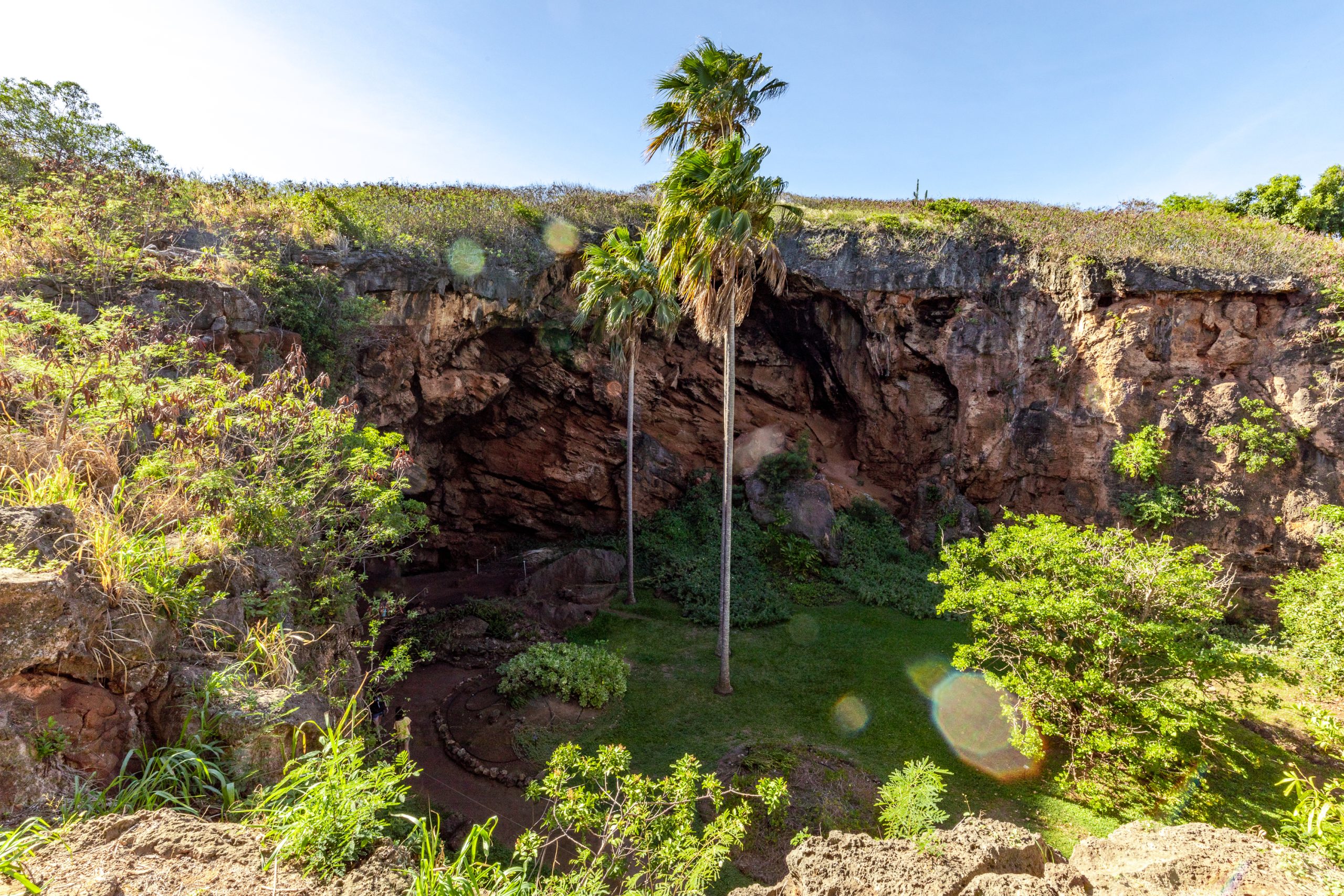 Kaua'i Hiking Guide | Best Hikes on Kauai | Hiking Trails in Kauai | Makauwahi Cave Trail | Catherine Chicotka