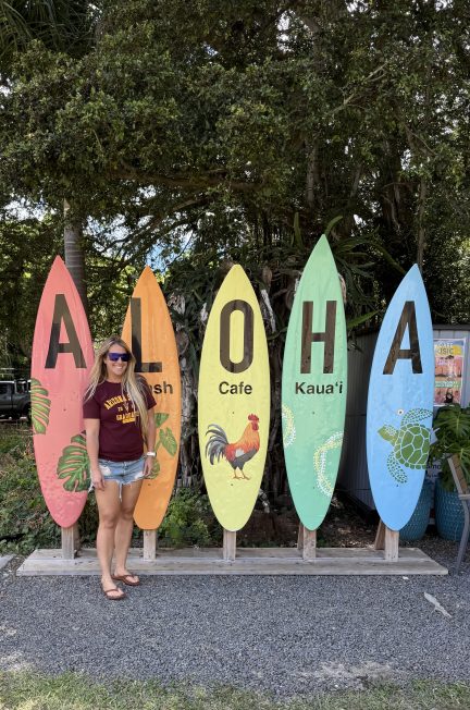 Kaua'i Travel Guide: The Ultimate Guide to Planning a Perfect Vacation on Kaua'i | Smash Cafe Kauai | Aloha Signs Kauai | Where to Stay on Kauai | Catherine Chicotka