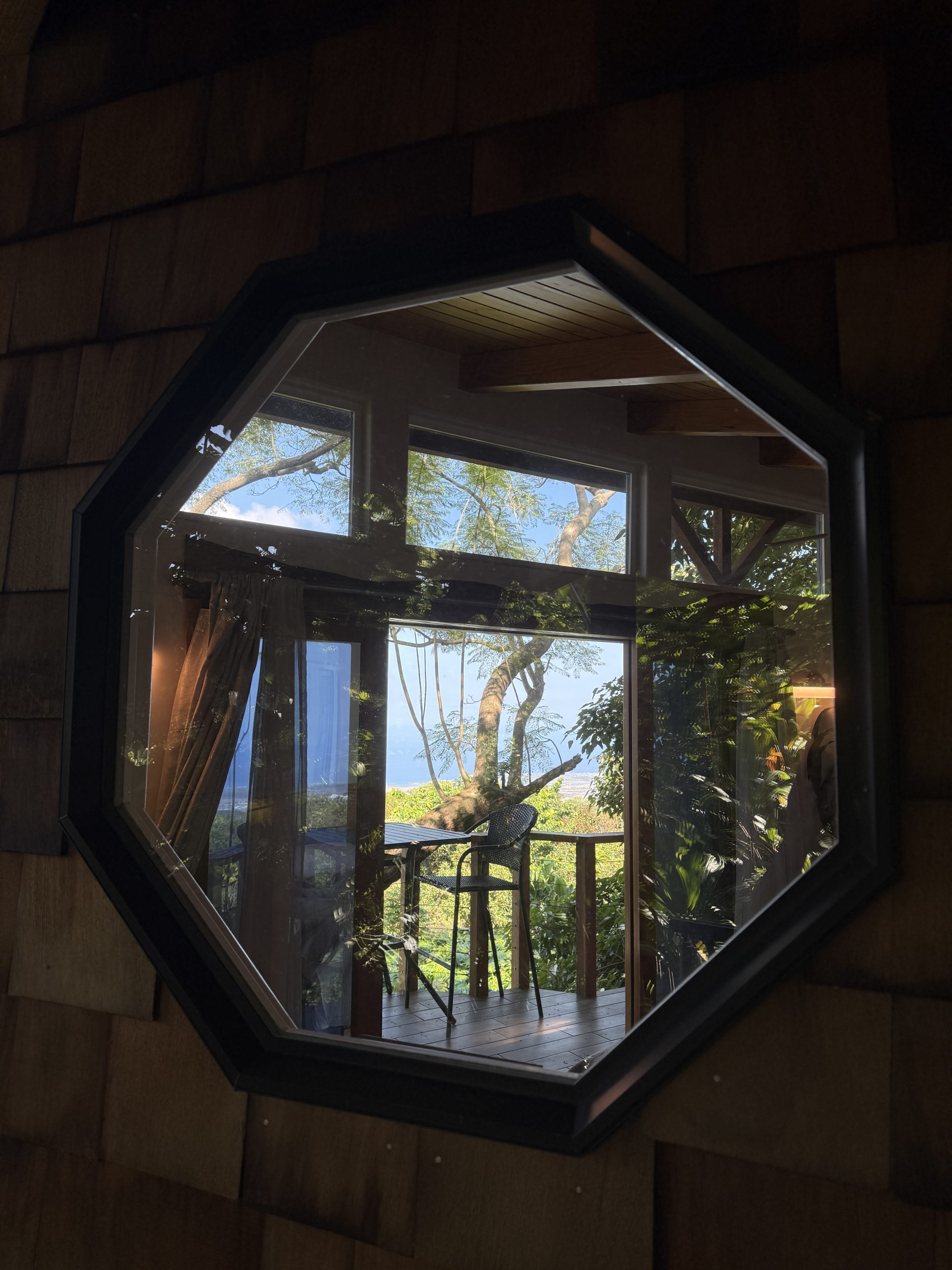 Kona Luxury Treehouse Review: One of Big Island's Most Unique Stays | Where to Stay on Big Island | Unique Stays in Hawai'i | Unique Stays Big Island | Kona Luxury Treehouse | Catherine Chicotka